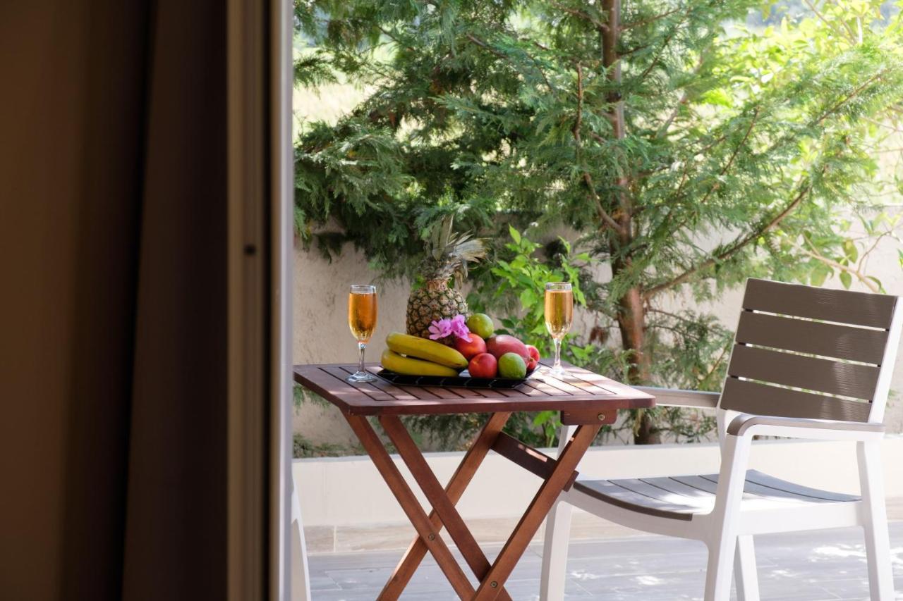 Apartament Lena *
