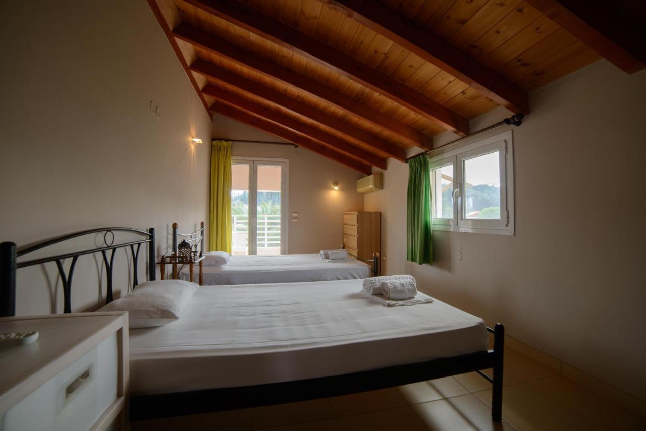 Lena Apartmán *